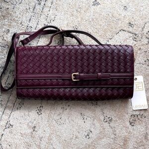 Burgundy Woven Clutch Andiamo dupe
